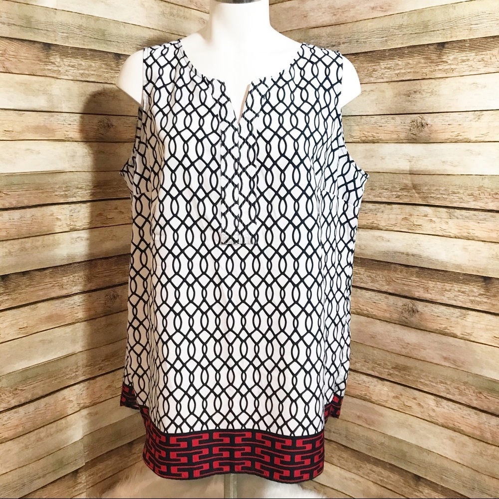 Croft & Barrow black white geometric blouse